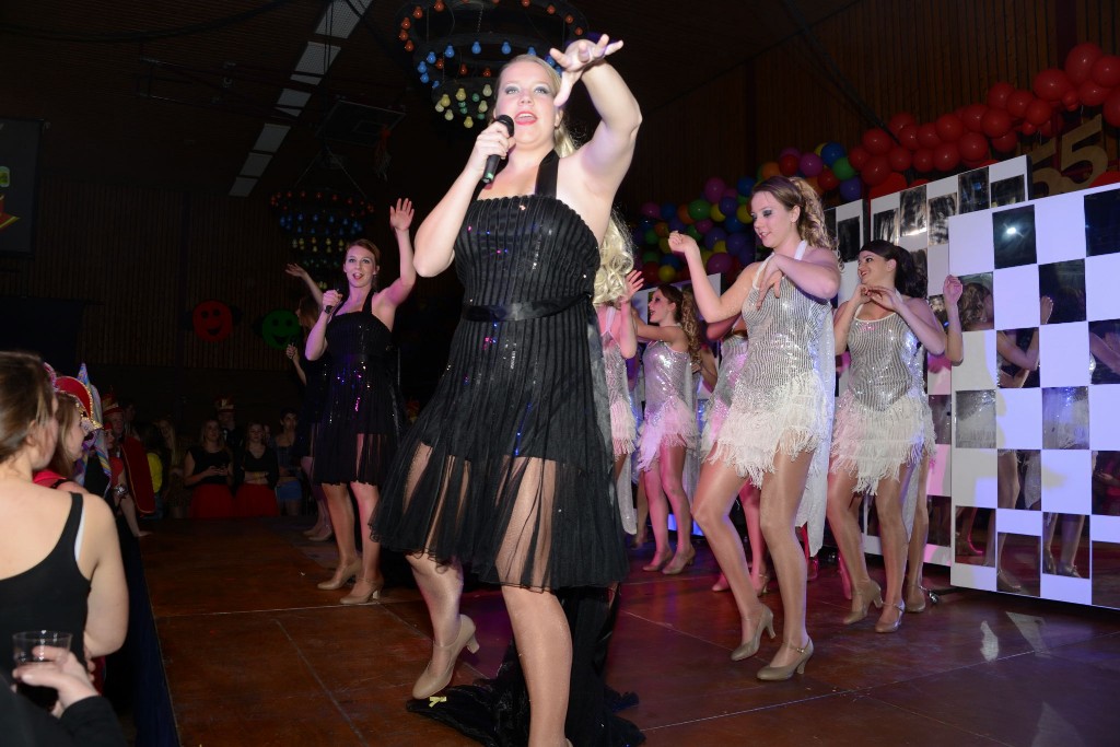 ../Images/Jubileum feest 5x11 194.jpg